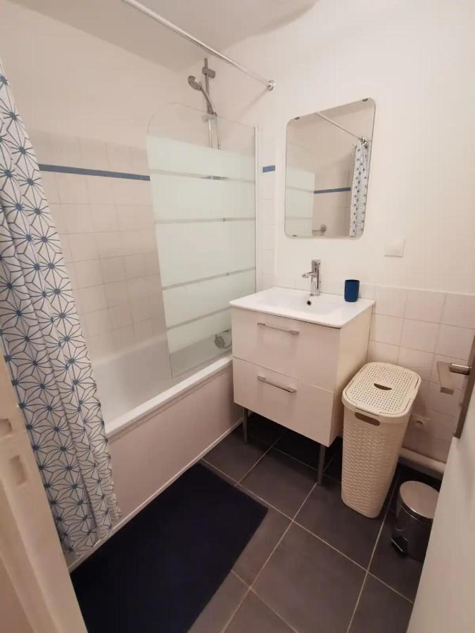 T1 proche rue des arts, du port et de l'Opéra Apartamento Tolón Exterior foto